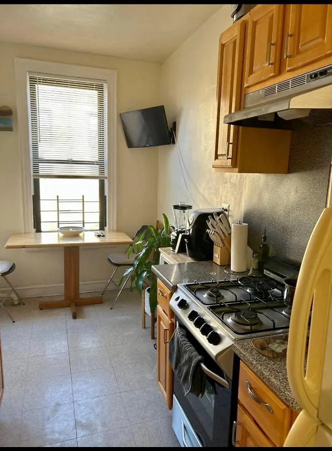 Woodside, Queens Νέα Υόρκη Δωμάτια σε οικογενειακή κατοικία
