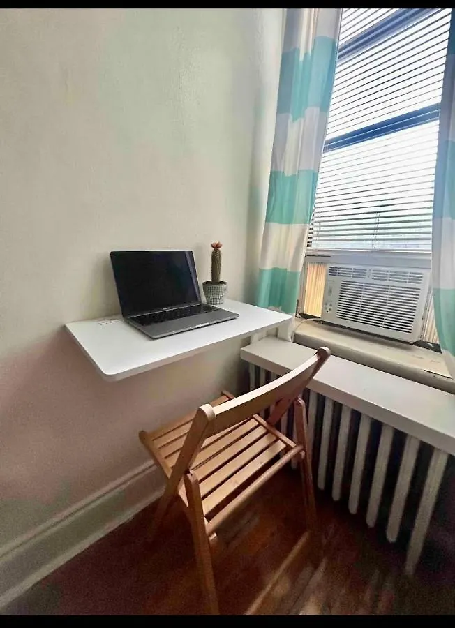Δωμάτια σε οικογενειακή κατοικία Woodside, Queens Νέα Υόρκη